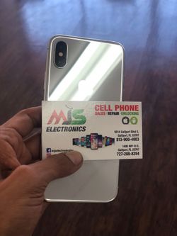 IPHONE X 64GB UNLOCKED
