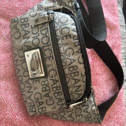 Dolce & Gabbana Beige Zip-Up Belt Bag 
