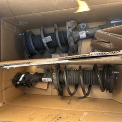 2016/2017 Hyundai Elantra SE Struts 