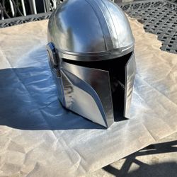 Mandalorian Helmet Extra Large Size - Will Fit On Anybody’s Head No Pads Installed