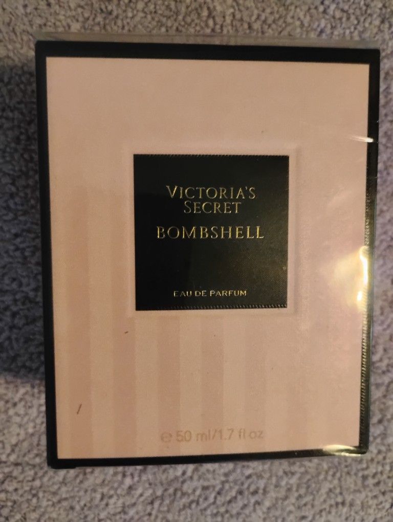 New Victoria Secret Bombshell Perfume