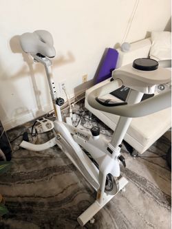 Stationary bike like New