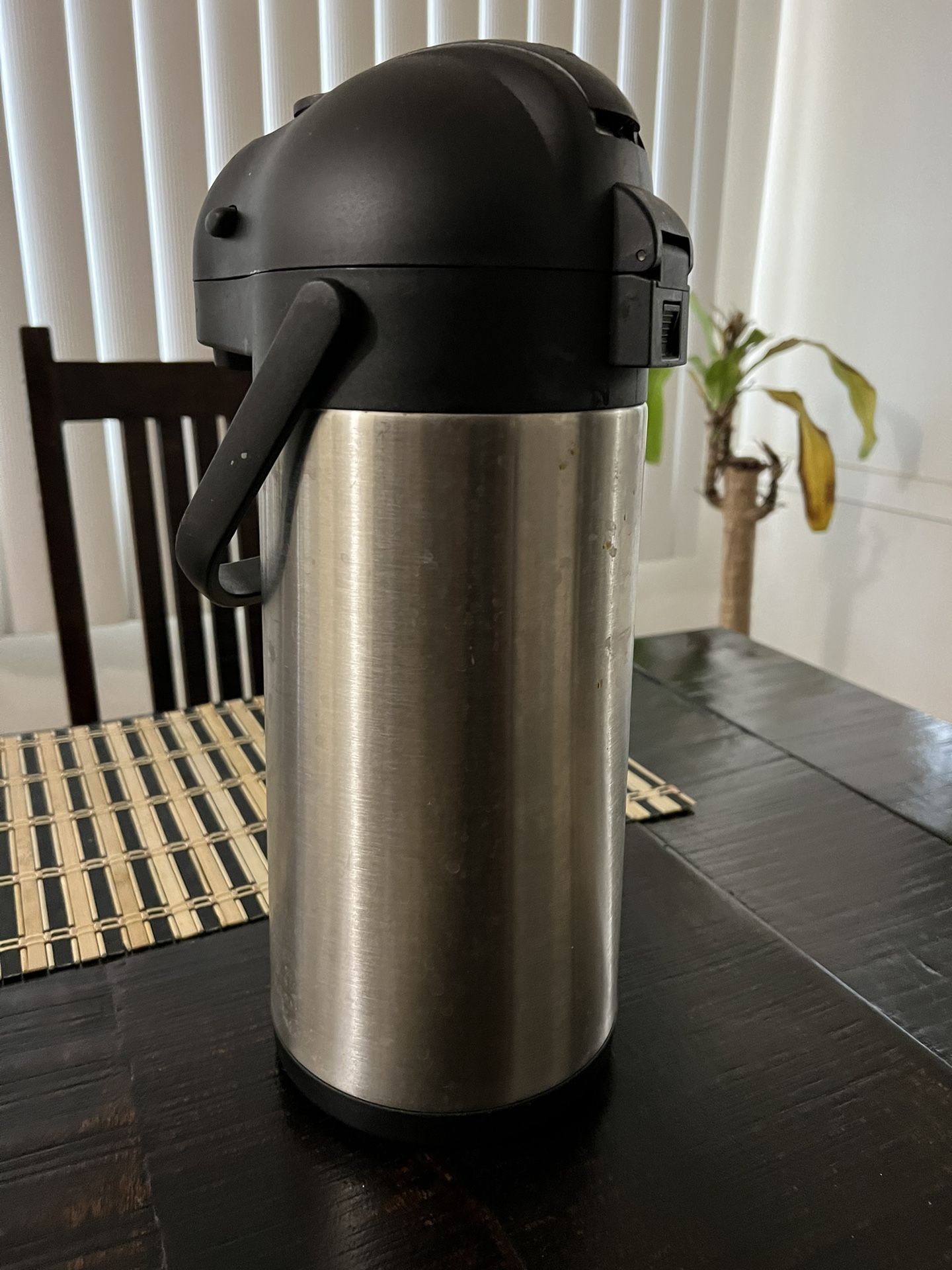 Cresimo Thermal Coffee & Tea Carafe for Sale in San Gabriel, CA - OfferUp