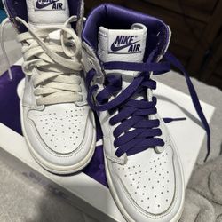 Wmns Air Jordan 1 High OG 'Court Purple'