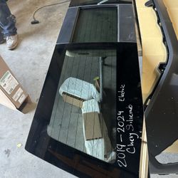 Silverado Back Window Or Back glass Sierra