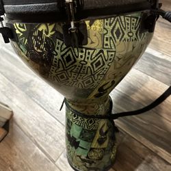 Remo Djembe  14”