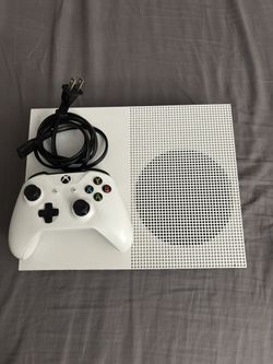 Xbox One S 