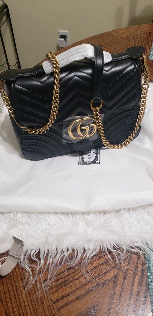 Gucci Marmont Top Handle for Sale in Colona, IL - OfferUp