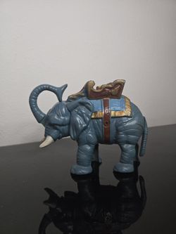 Adorable Vintage Elephant Shaped Cast Iron Mechanical Coin Bank