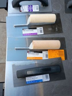 Roberts Adhesive Trowel Set – 4 Pieces
