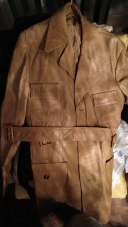 Women's vintage leather jacket