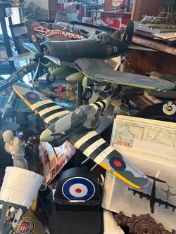 Models F-4U Corsair and Hawker Tempest