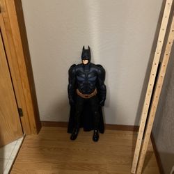 Dark Knight Batman Statue Around 2 Feet