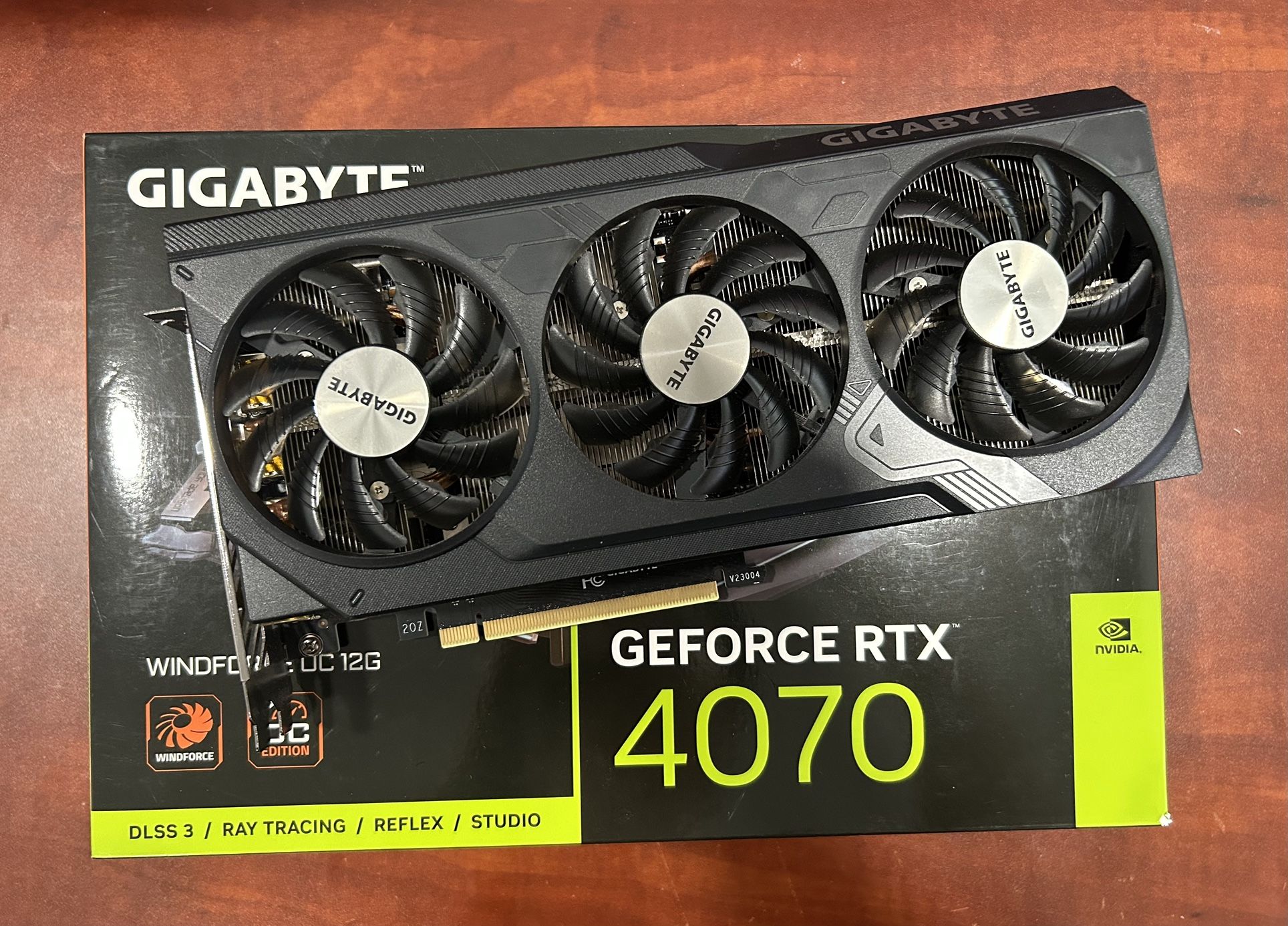 Gigabyte RTX 4070 WindForce OC