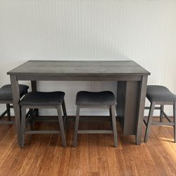 Dining Table w/ 4 Chairs