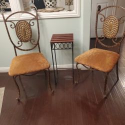 Beautiful Metal Chairs 