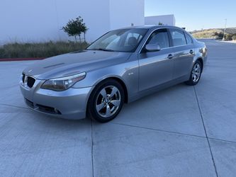 2005 BMW 325i