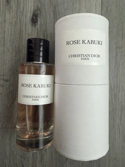 ROSE KABUKI