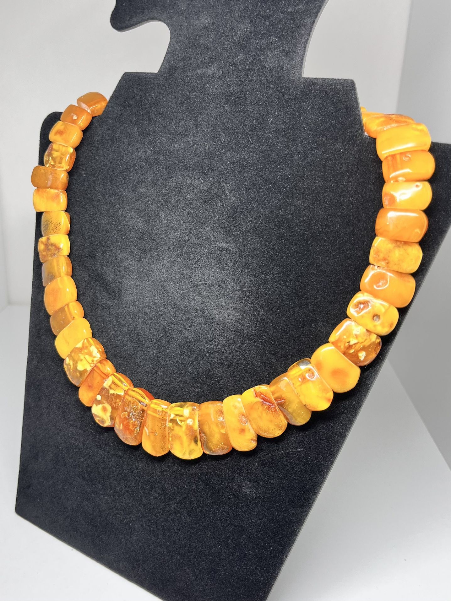 Vintage Baltic Amber Cognac Egg Yolk Collar Necklace 21”