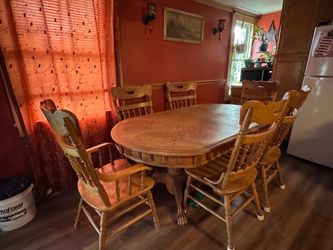 Dining room table