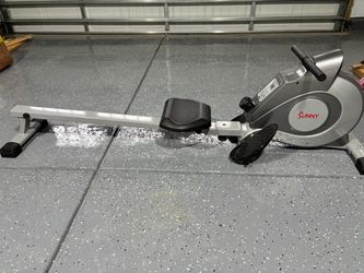 Sunny Health & Fitness Magnetic Rowing Machine