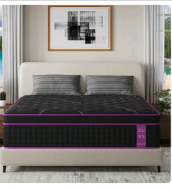 Queen size medium firm hybrid mattress