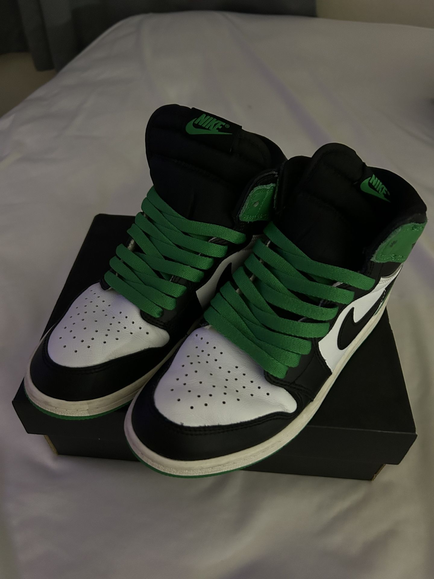 Air Jordan 1 Lucky Green Size 3