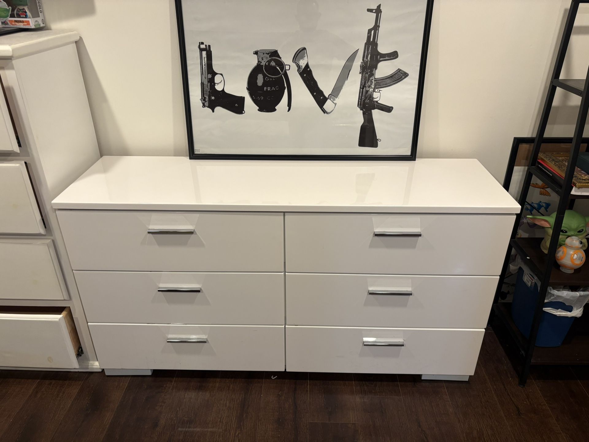 White dresser 6 Drawer Cabinet