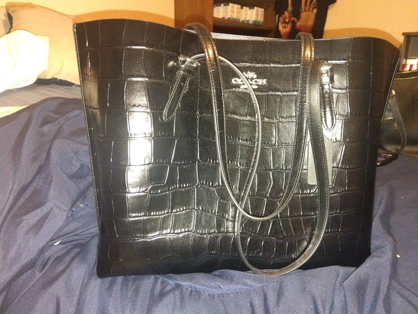 Handbag