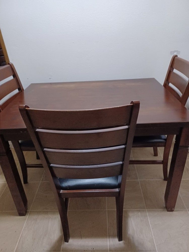 Dining Table 3 Feet Wide and 4 Feet Long