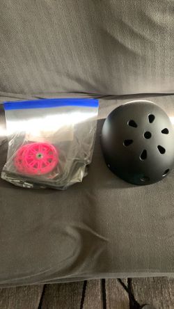 Youth helmet and light up training wheels