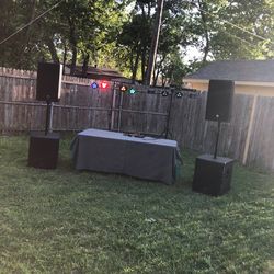 Selling speakers and bases