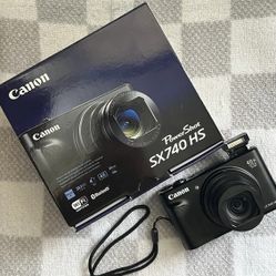 PowerShot SX740 HS
