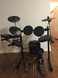 Simmons SD 5k including amp acustic B10