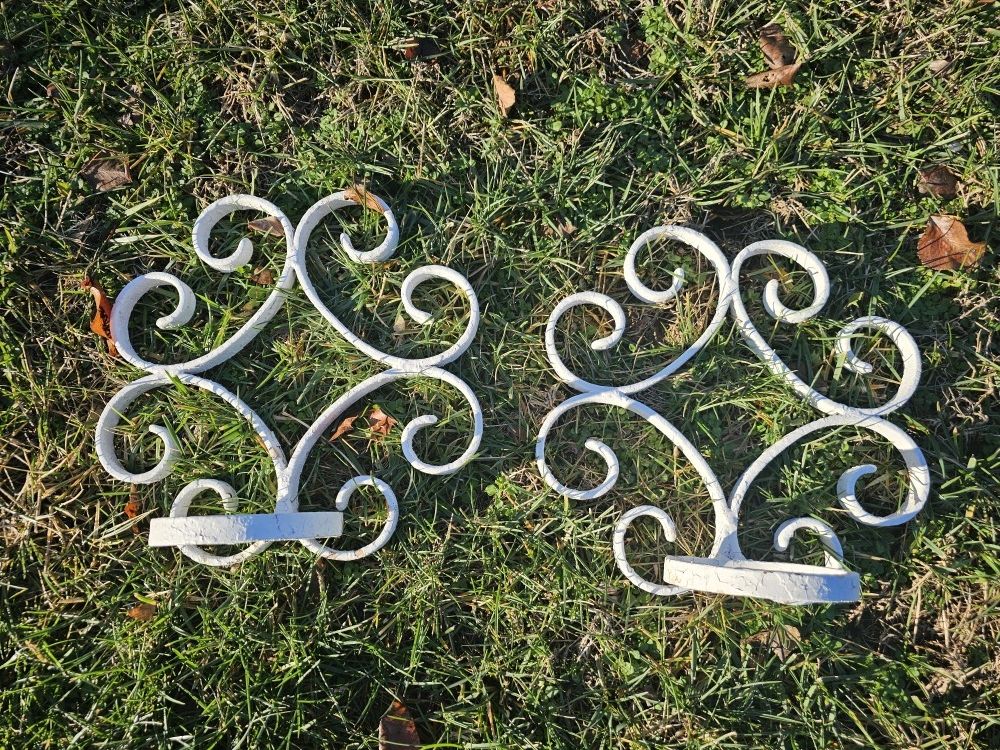 $25.00 - (2) MidCentury Wrought Iron Pot Holders!  Gorgeous Scrollwork Design/Weathered Look!