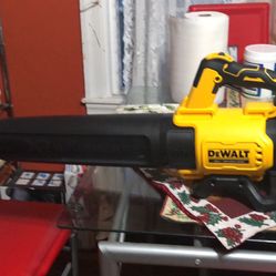 Dewalt Blower