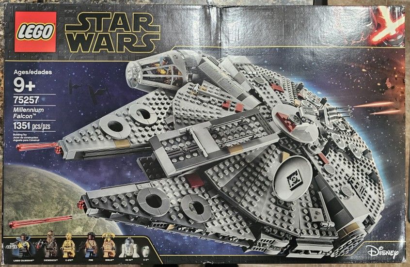LEGO Star Wars Millennium Falcon 75257 Building Set - Starship Model with Finn, Chewbacca, Lando Calrissian, Boolio, C-3PO, R2-D2, and D-O Minifigures