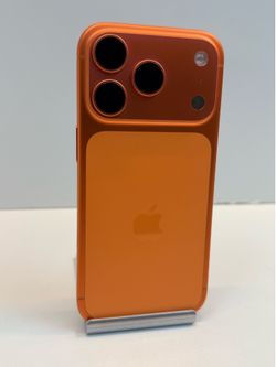 Apple iPhone 17 PRO 256gb. ( Fully Unlocked Phone )