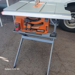 Ridgid Table Saw With Folding Stand 