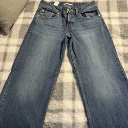 Women’s Levi’s 