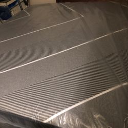 California King Size Beautyrest Black X Class Hybrid Memory Foam Cooling Gel Adjustble Base Bed Wink Casper Dreamcloud Tempurpedic Purple Sleep Number