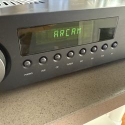 Arcam FMJ A19 Stereo Amplifier 