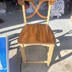 2 Bar Stools