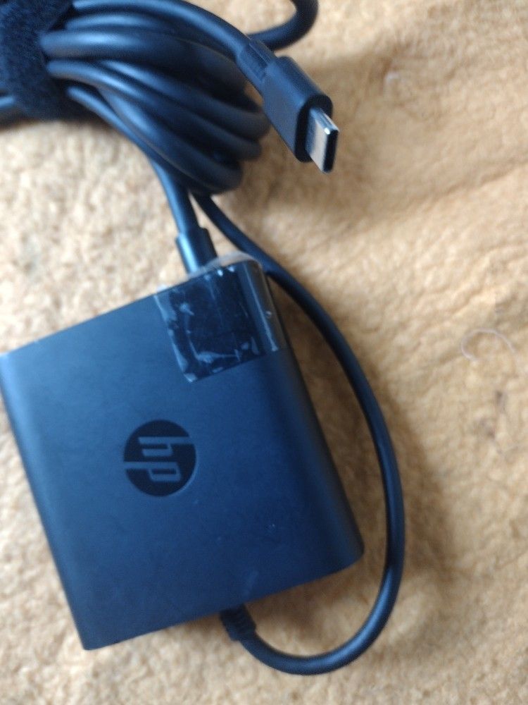 Hp Power Adapter USB C 65watt Working Fine 
