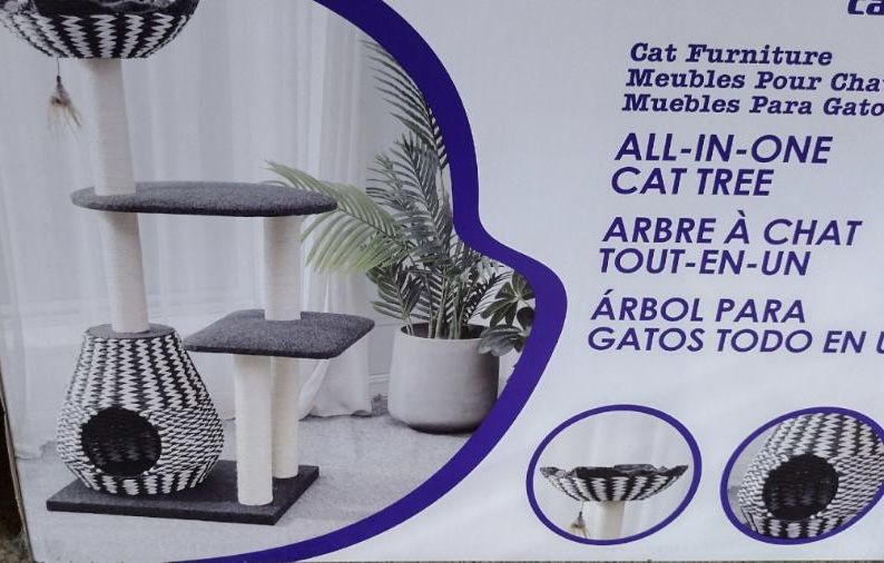 PetPals Cat Tree Royal 3 Level Jet Black and Porcelain White Cat Tree