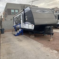 Keystone Aspen Trail Travel Trailer