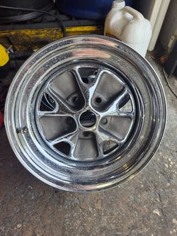 Mustang wheels 14" scott drake