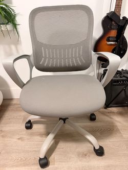 Ergonomic Mesh Office Desk Chair (Gray)
