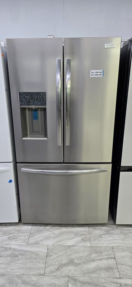 New Refrigerator Frigidaire Gallery Refrigerador Nuevo Garantía Por Escrito Cash Offer Oferta En Efectivo Solamente