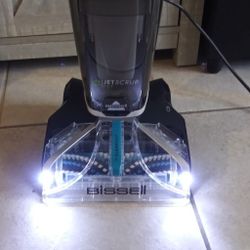 Bissell Jetscrub Pet Vacuum Cleaner 